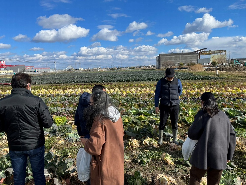 地域プランナーの活動として、外国人の方々に愛知県の農林水産業を体験してもらうツアーに、オブザーバー兼通訳として参加。